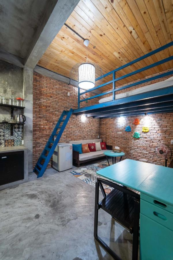 Stay&Chill - S.1: Ancient Studio Nearby Bui Vien Хошимин Экстерьер фото